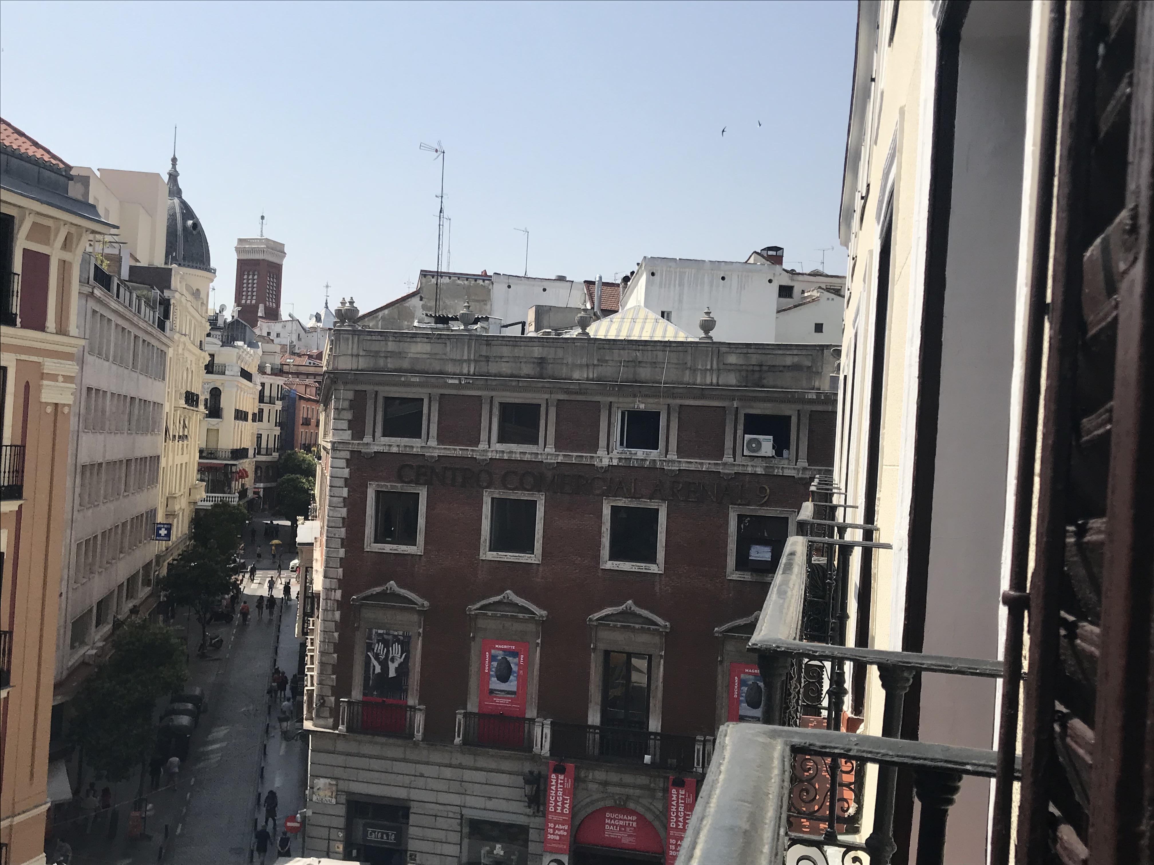 마드리드 Rc 미구엘 앙헬 호스텔 외부 사진 The building in 2019